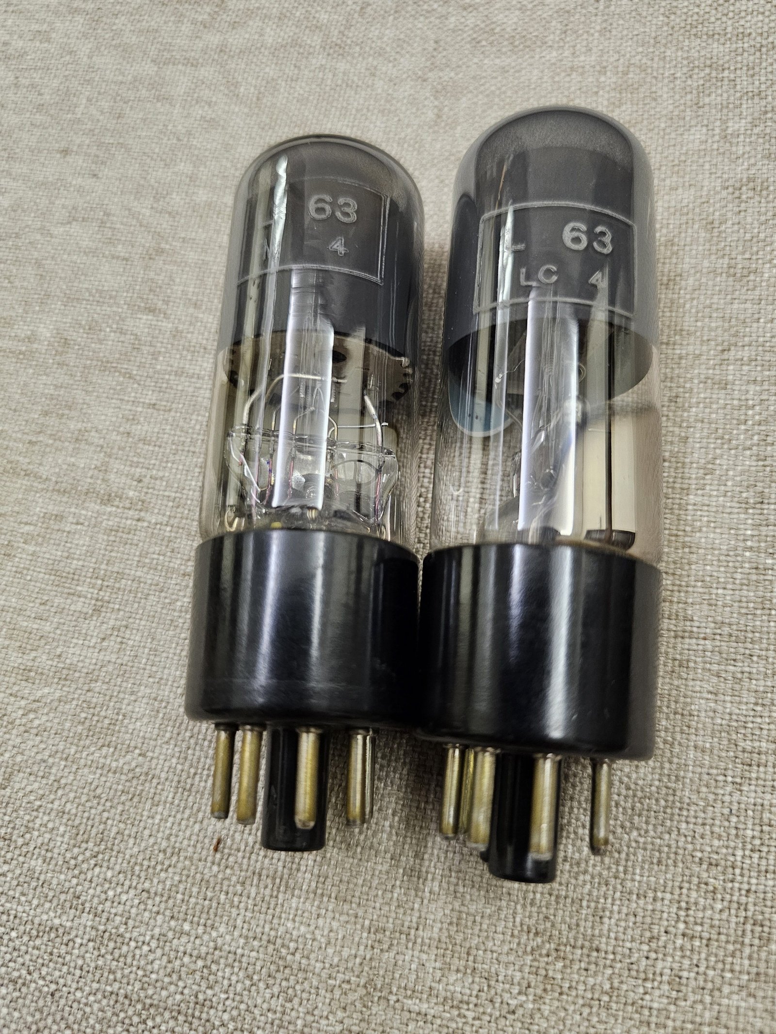 X13. L63 ~ by Osram + MWT(GEC/Mullard) - Image 3